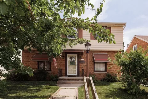 1511 S 22nd, Sheboygan, WI 53081