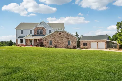 3202 Crossway, Burlington, WI 53105