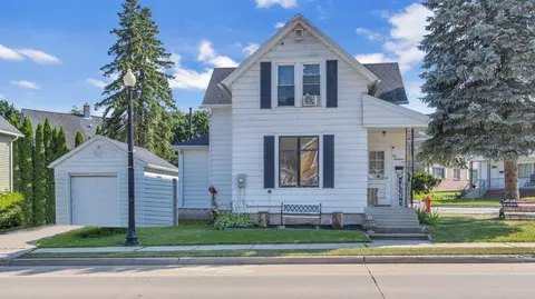 205 Broadway, Sheboygan Falls, WI 53085