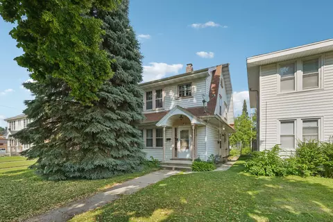 1609 Blaine, Racine, WI 53405