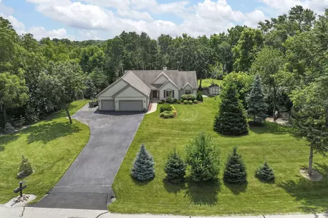 w223s7650 Alma, Big Bend, WI 53103