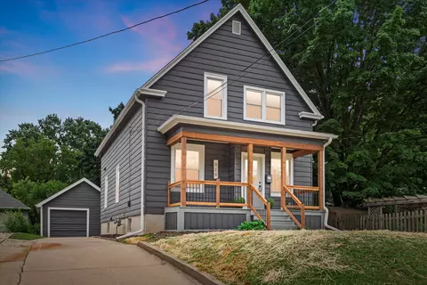 319 E Bolivar, Milwaukee, WI 53207