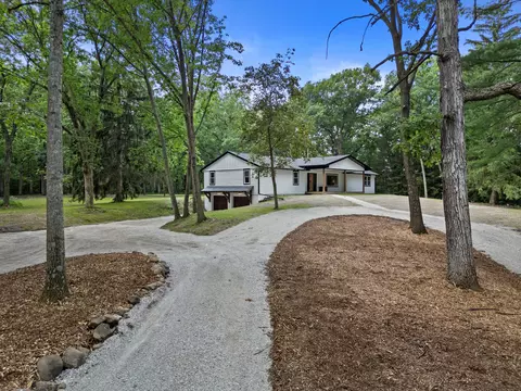 27333 Pioneer, Norway, WI 53185