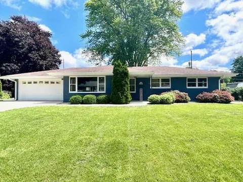 w155n11684 Sunny Vw, Germantown, WI 53022