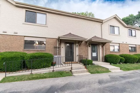 1505 Windsor #4, Mount Pleasant, WI 53406