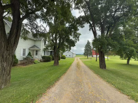 9258 State Road 76, Clayton, WI 54956