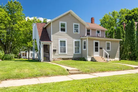 217 N Benton #217 1/2, Sparta, WI 54656