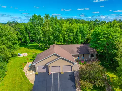 s1722 Marty Lane, Christiana, WI 54667