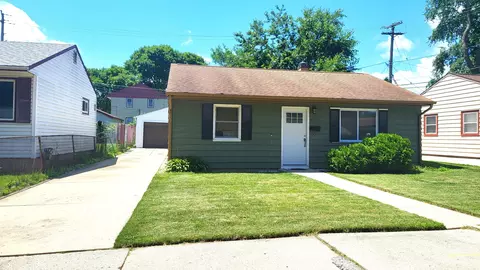 425 S 88th, Milwaukee, WI 53214