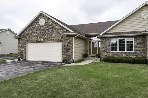 8952 62nd #641, Pleasant Prairie, WI 53158