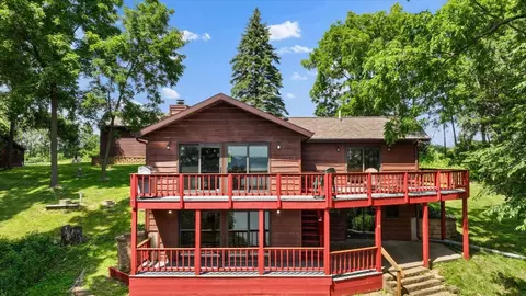 15 Scenic Pt, De Soto, WI 54624