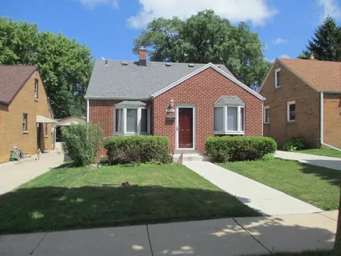 4330 S Lenox, Milwaukee, WI 53207