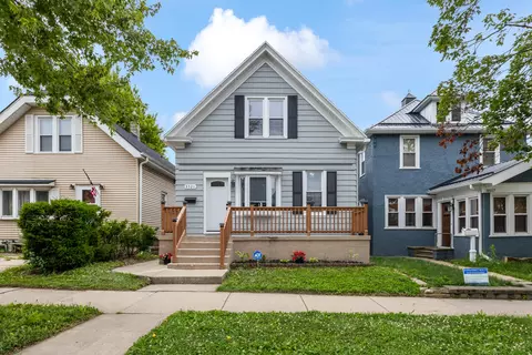 3521 E Plankinton, Cudahy, WI 53110