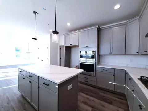 Kitchen - 2853 Launch, Delavan, WI 53115 photo 3 of 5