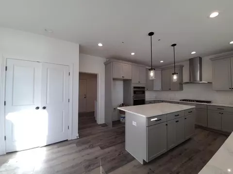 Kitchen - 2853 Launch, Delavan, WI 53115 photo 5 of 5