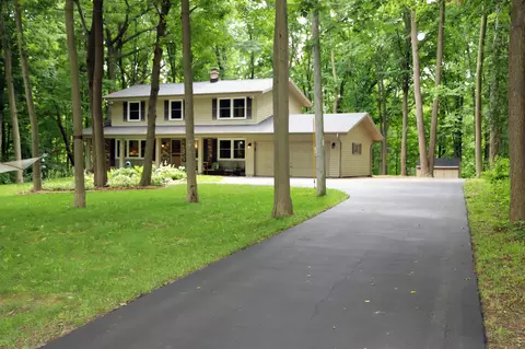 10545 W Greenwood, Milwaukee, WI 53224