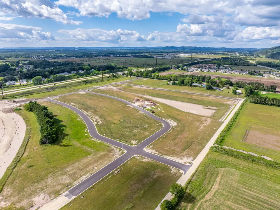  B2l10 Liberty Addition, Holmen, WI 54636 photo 2