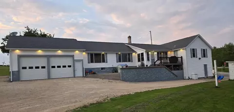 N5689 N Astor, Herman, WI 53035