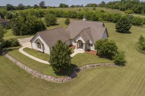 s93w31636 Gena, Mukwonago, WI 53149