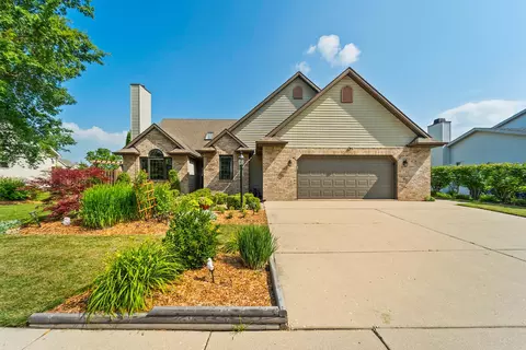 6616 82nd, Kenosha, WI 53142