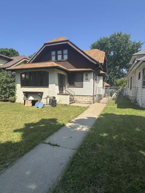 2408 N 47th, Milwaukee, WI 53210
