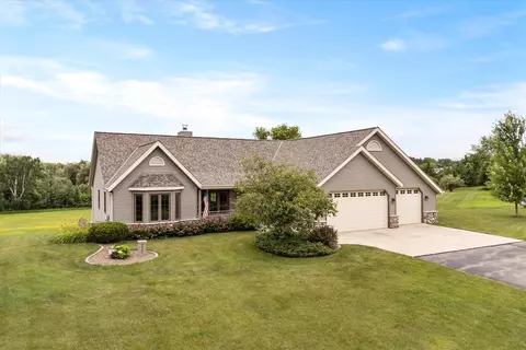 w4661 Belgium Kohler Road, Fredonia, WI 53021