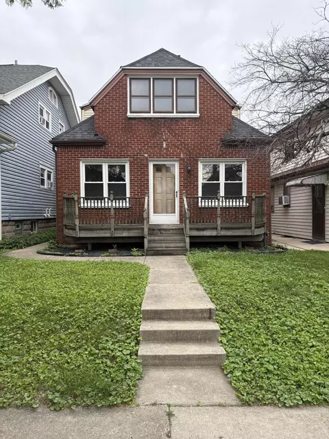3417 S 8th, Milwaukee, WI 53215