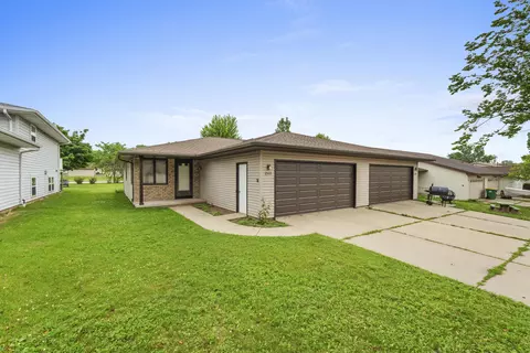 2533 Sun #2535, Green Bay, WI 54311
