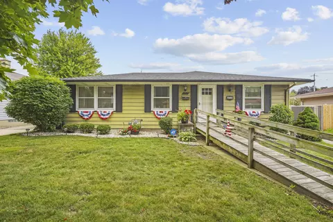 8715 34th, Kenosha, WI 53142