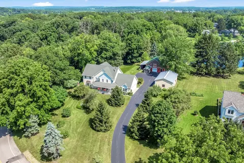 28700 E River Bay, Waterford, WI 53185