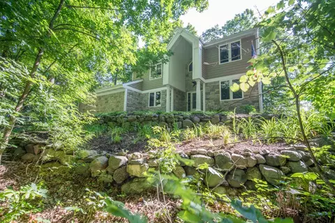 5422 Bauers, West Bend, WI 53095