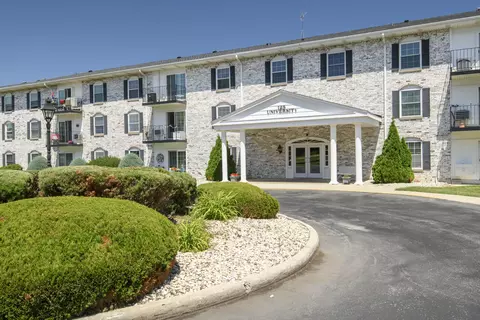125 N University #314, West Bend, WI 53095