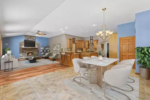 w199n11509 Rosewood, Germantown, WI 53022