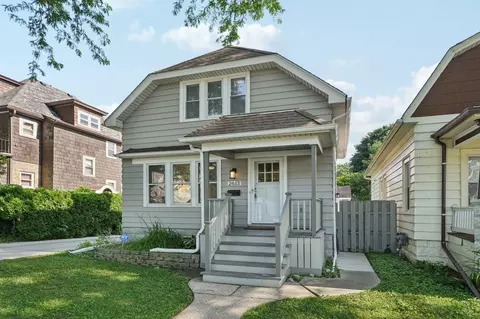 2613 E Oklahoma, Milwaukee, WI 53207