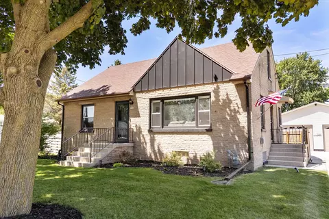 1244 Eisner, Sheboygan, WI 53083