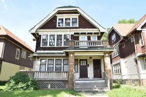 2635 N 49th #2637, Milwaukee, WI 53210