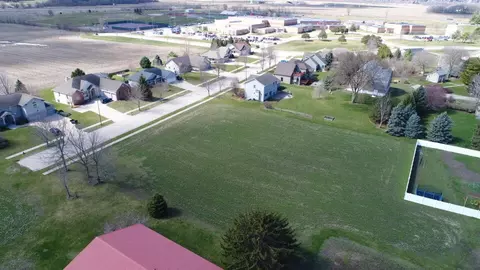 Lt3 South, Whitewater, WI 53190