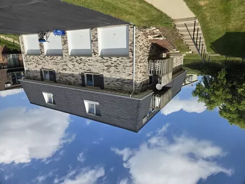 1908 Miller #A, West Bend, WI 53095