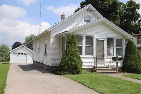 2304 Prospect, New Holstein, WI 53061