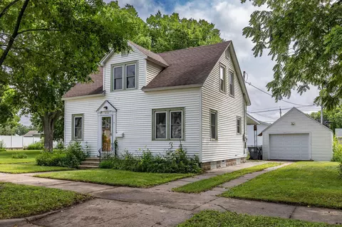 2115 15th, La Crosse, WI 54601