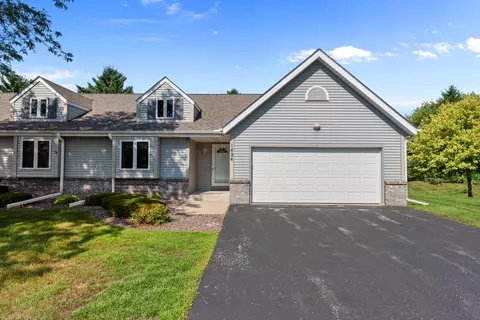1424 Partridge #2B, West Bend, WI 53095