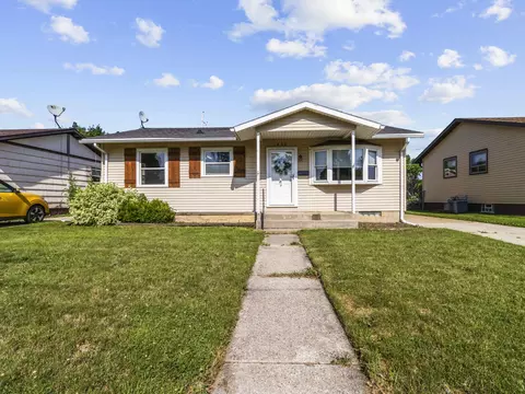 1803 Shoop, Racine, WI 53404
