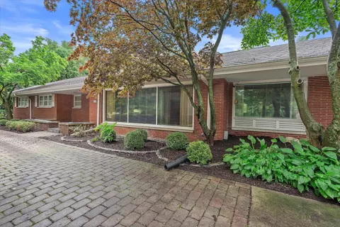 7060 N Yates, Fox Point, WI 53217
