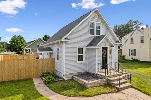 547 E Broadway, Blair, WI 54616