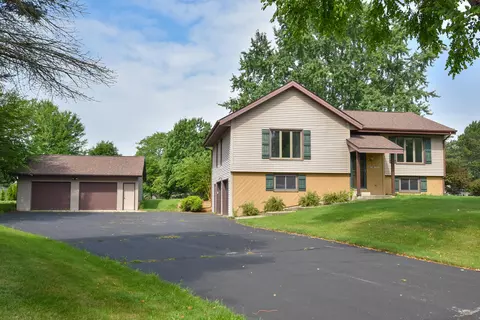n57w35647 Misty, Oconomowoc, WI 53066