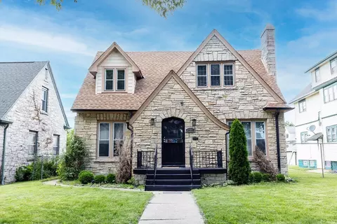 4249 N 24th, Milwaukee, WI 53209