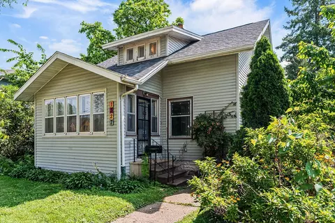 1327 W La, Crosse, WI 54601