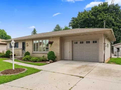 645 S 31st, Manitowoc, WI 54220