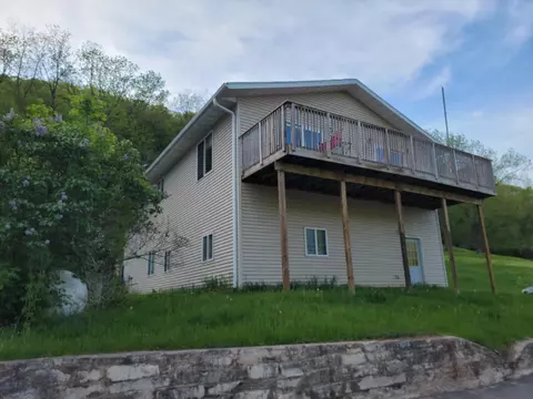 524 Wall, De Soto, WI 54624