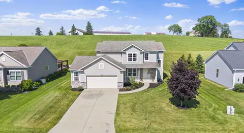 n8263 Woody Lane, Ixonia, WI 53036